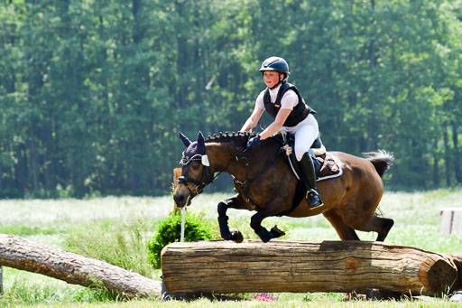 Goldene Schärpe Ponys in Löningen  4+5.6.22 | 04062022 - Gelände  2 Abt _039 