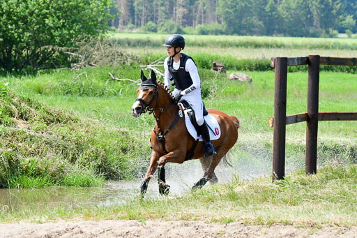 Goldene Schärpe Ponys in Löningen  4+5.6.22 | 04062022 - Gelände  2 Abt _052 