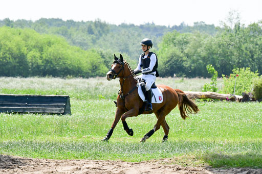Goldene Schärpe Ponys in Löningen  4+5.6.22 | 04062022 - Gelände  2 Abt _054 
