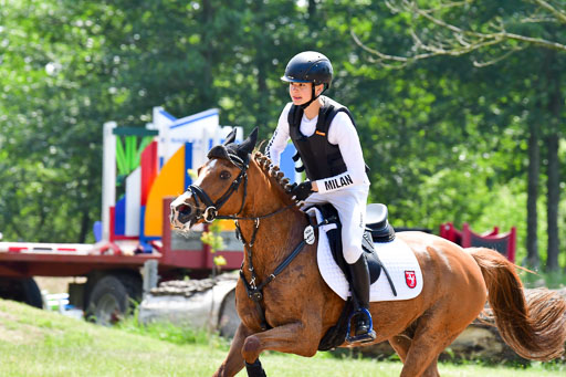 Goldene Schärpe Ponys in Löningen  4+5.6.22 | 04062022 - Gelände  2 Abt _061 
