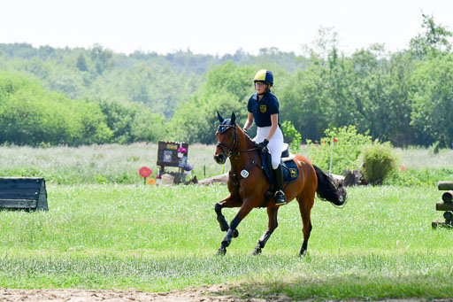 Goldene Schärpe Ponys in Löningen  4+5.6.22 | 04062022 - Gelände  2 Abt _099 