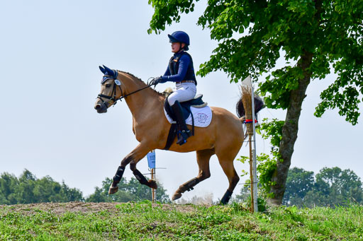 Goldene Schärpe Ponys in Löningen  4+5.6.22 | 04062022 - Gelände  2 Abt _127 
