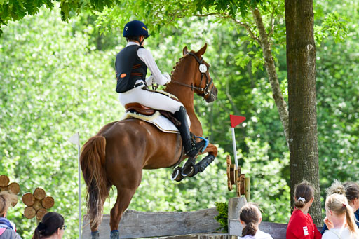 Goldene Schärpe Ponys in Löningen  4+5.6.22 | 04062022 - Gelände  2 Abt _140 