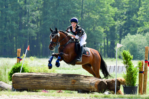 Goldene Schärpe Ponys in Löningen  4+5.6.22 | 04062022 - Gelände  2 Abt _158 