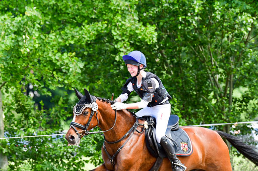 Goldene Schärpe Ponys in Löningen  4+5.6.22 | 04062022 - Gelände  2 Abt _170 