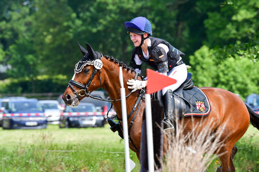 Goldene Schärpe Ponys in Löningen  4+5.6.22 | 04062022 - Gelände  2 Abt _172 