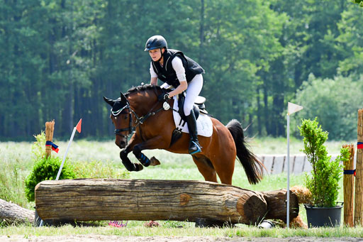 Goldene Schärpe Ponys in Löningen  4+5.6.22 | 04062022 - Gelände  2 Abt _191 