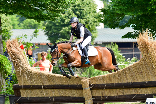 Goldene Schärpe Ponys in Löningen  4+5.6.22 | 04062022 - Gelände  2 Abt _199 