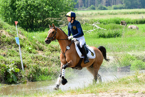 Goldene Schärpe Ponys in Löningen  4+5.6.22 | 04062022 - Gelände  2 Abt _325 