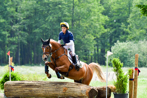 Goldene Schärpe Ponys in Löningen  4+5.6.22 | 04062022 - Gelände  2 Abt _362 