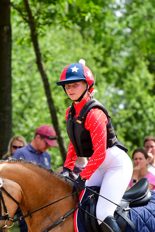 Goldene Schärpe Ponys in Löningen  4+5.6.22 | 04062022 - Gelände  2 Abt _388 