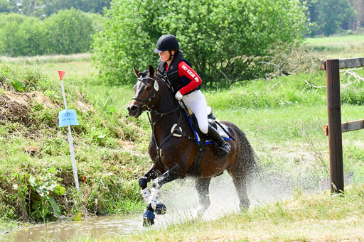 Goldene Schärpe Ponys in Löningen  4+5.6.22 | 04062022 - Gelände  2 Abt _412 