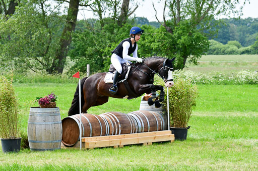 Goldene Schärpe Ponys in Löningen  4+5.6.22 | 04062022 - Gelände  2 Abt _493 