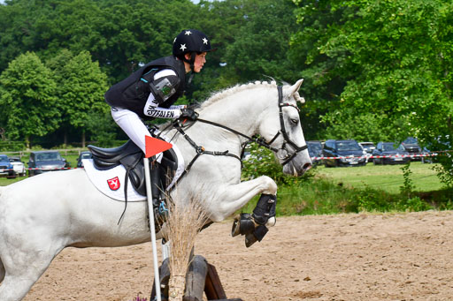 Goldene Schärpe Ponys in Löningen  4+5.6.22 | 04062022 - Gelände  2 Abt _533 
