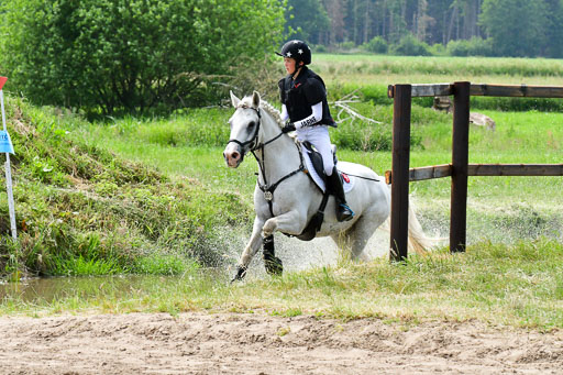 Goldene Schärpe Ponys in Löningen  4+5.6.22 | 04062022 - Gelände  2 Abt _536 