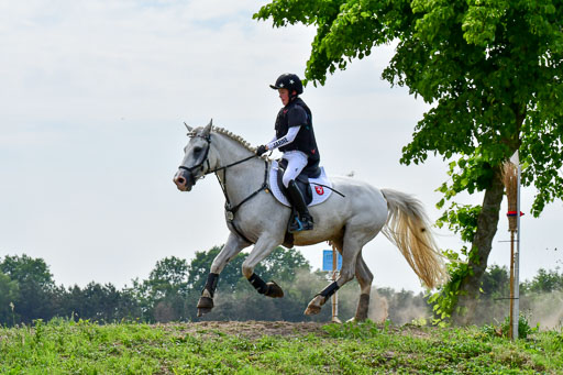 Goldene Schärpe Ponys in Löningen  4+5.6.22 | 04062022 - Gelände  2 Abt _543 