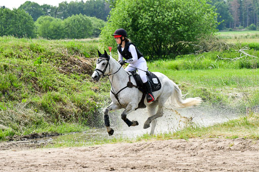 Goldene Schärpe Ponys in Löningen  4+5.6.22 | 04062022 - Gelände  2 Abt _573 