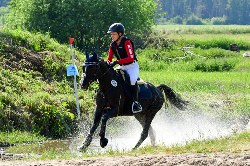 Goldene Schärpe Ponys in Löningen  4+5.6.22 | 04062022 - Gelände  2 Abt _812 