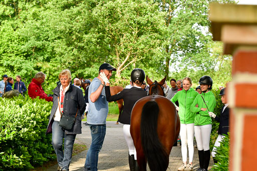 Goldene Schärpe Ponys in Löningen  4+5.6.22 | 05062022 Vormustern_042 