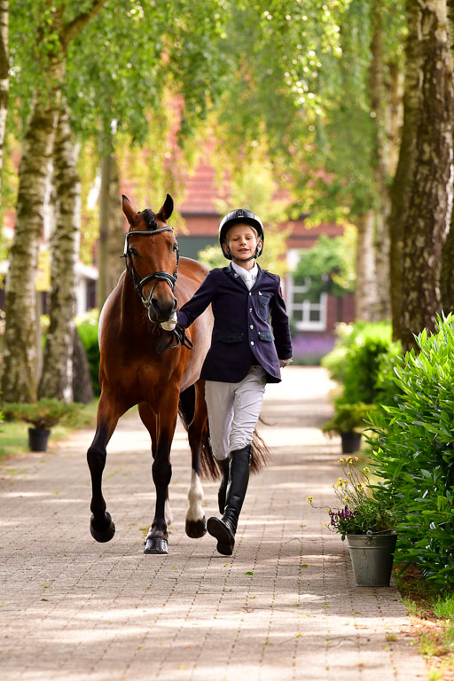 Goldene Schärpe Ponys in Löningen  4+5.6.22 | 05062022 Vormustern_142 