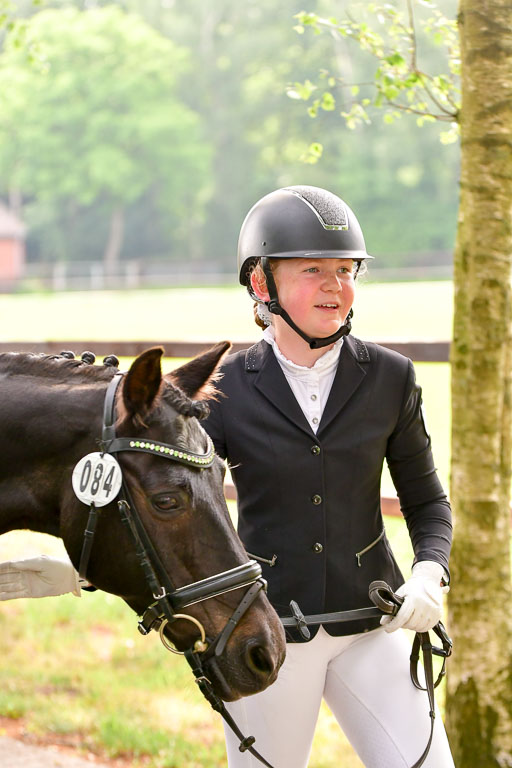 Goldene Schärpe Ponys in Löningen  4+5.6.22 | 05062022 Vormustern_198 