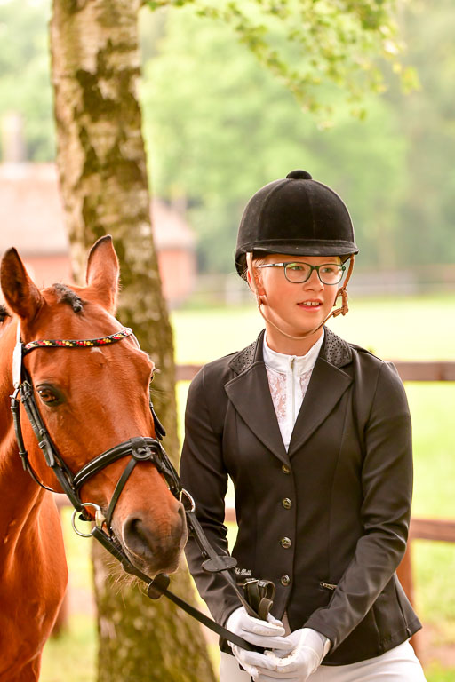 Goldene Schärpe Ponys in Löningen  4+5.6.22 | 05062022 Vormustern_233 