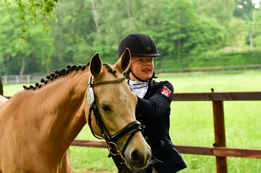 Goldene Schärpe Ponys in Löningen  4+5.6.22 | 05062022 Vormustern_242 