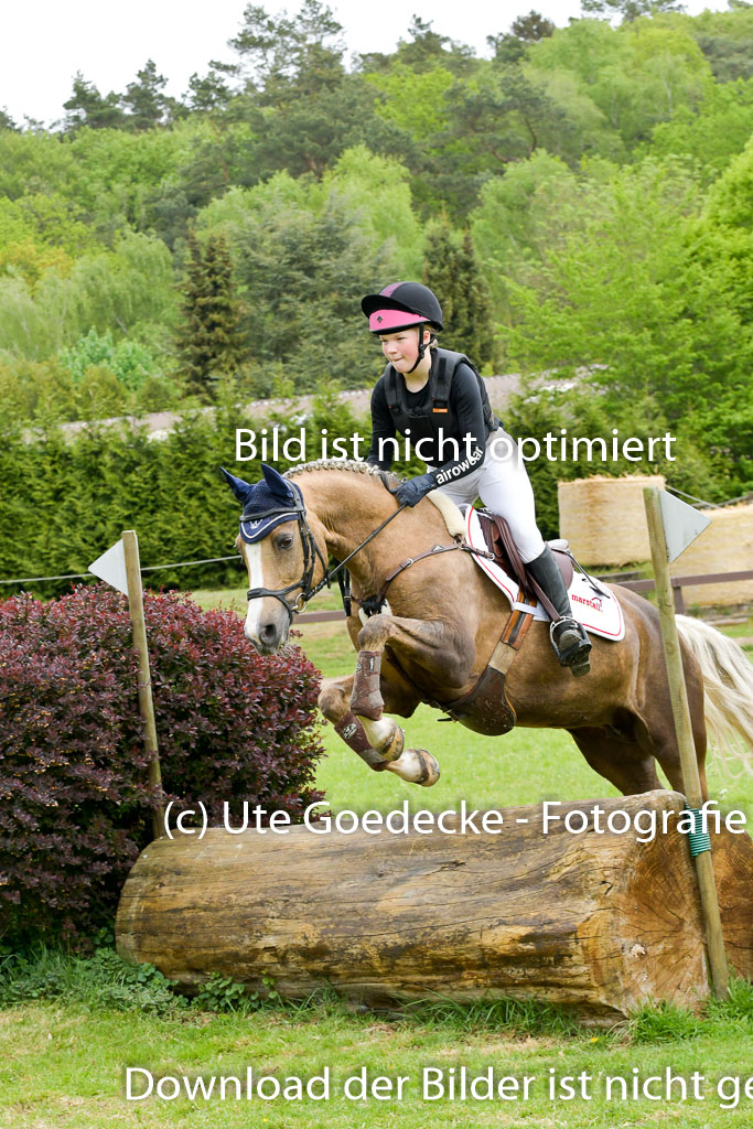 HH - Harburg  Vielseitigkeitsturnier  14.5.22 | 14052022 Gelände 1 Abt _115 