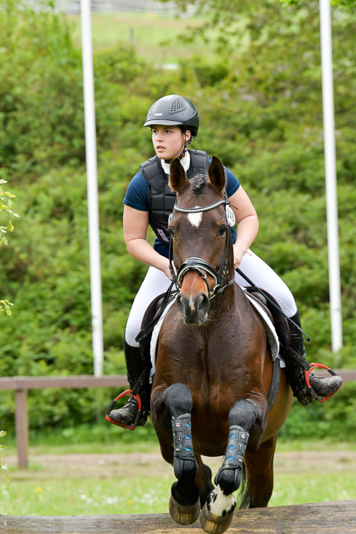 HH - Harburg  Vielseitigkeitsturnier  14.5.22 | 14052022 Gelände 1 Abt _034 