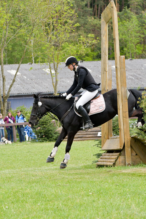 HH - Harburg  Vielseitigkeitsturnier  14.5.22 | 14052022 Gelände 1 Abt _318 