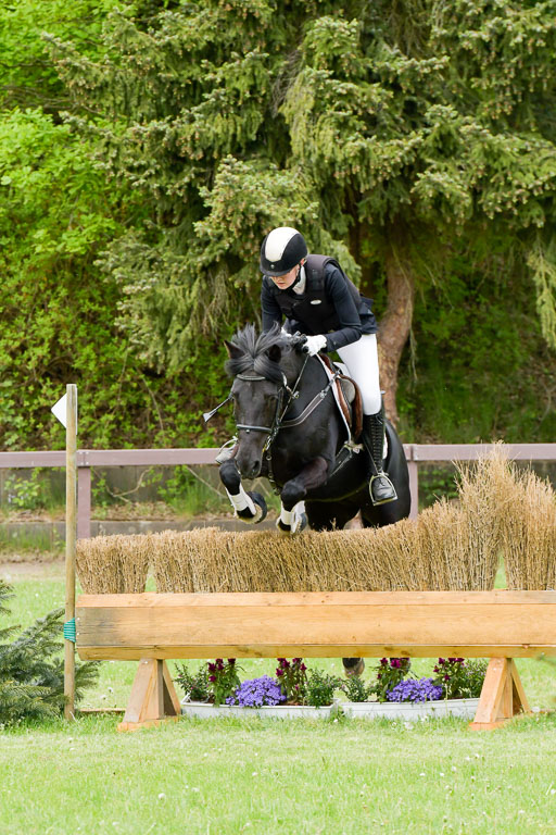 HH - Harburg  Vielseitigkeitsturnier  14.5.22 | 14052022 Gelände 1 Abt _322 