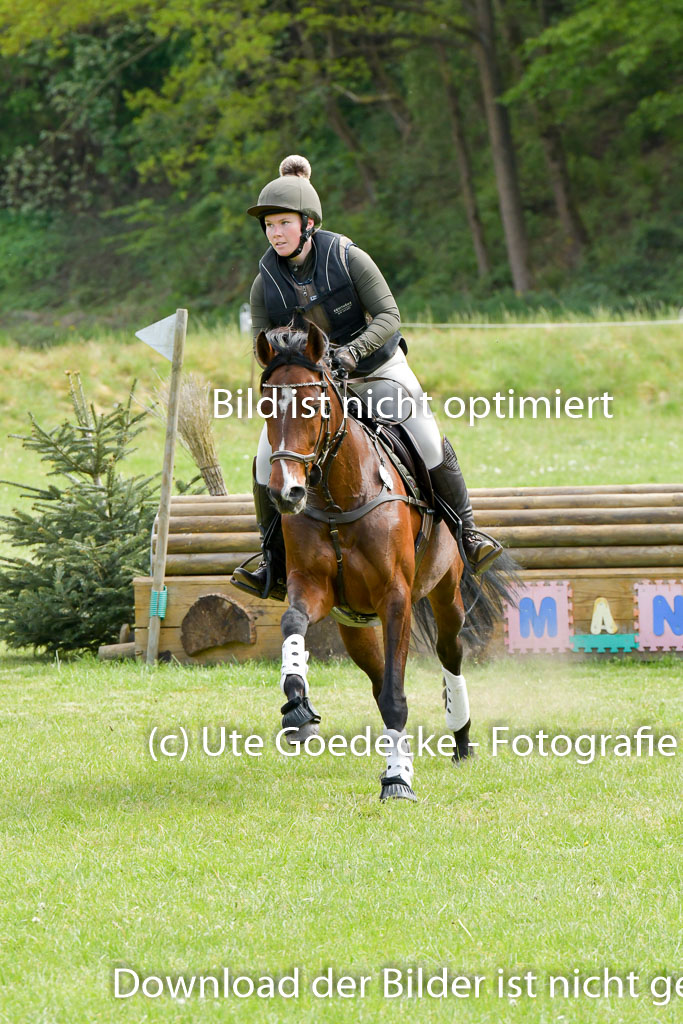 HH - Harburg  Vielseitigkeitsturnier  14.5.22 | 14052022 Gelände 2 Abt _051 