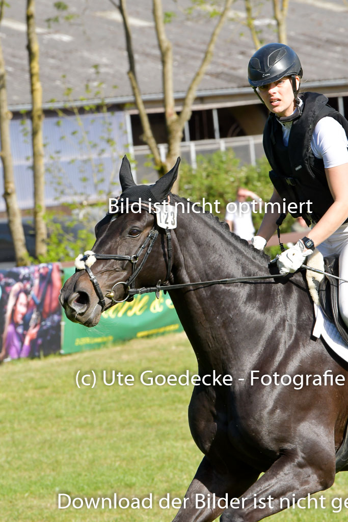 HH - Harburg  Vielseitigkeitsturnier  14.5.22 | 14052022 Gelände 2 Abt _284 