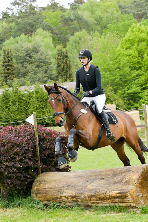 HH - Harburg  Vielseitigkeitsturnier  14.5.22 | 14052022 Gelände 2 Abt _005 