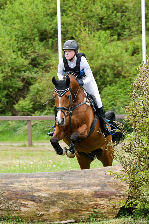 HH - Harburg  Vielseitigkeitsturnier  14.5.22 | 14052022 Gelände 2 Abt _025 