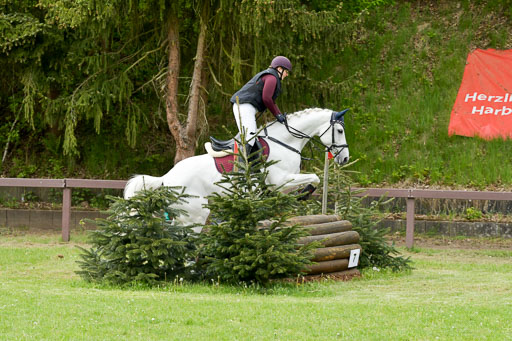 HH - Harburg  Vielseitigkeitsturnier  14.5.22 | 14052022 Gelände 2 Abt _033 