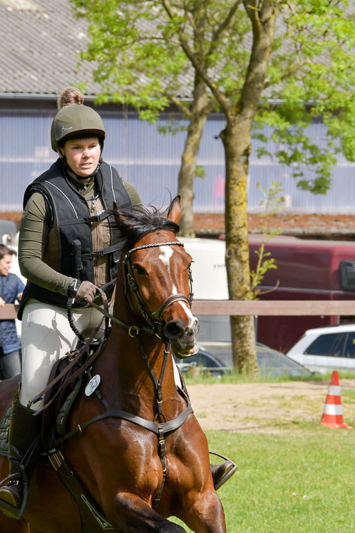 HH - Harburg  Vielseitigkeitsturnier  14.5.22 | 14052022 Gelände 2 Abt _042 