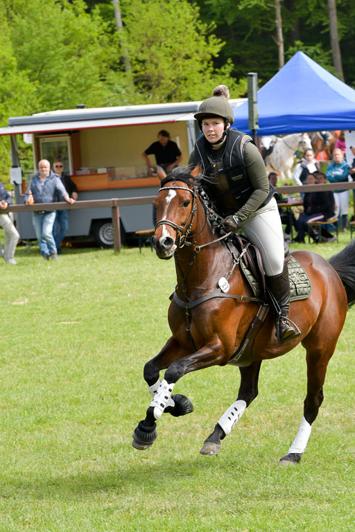 HH - Harburg  Vielseitigkeitsturnier  14.5.22 | 14052022 Gelände 2 Abt _046 