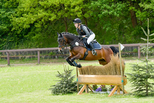 HH - Harburg  Vielseitigkeitsturnier  14.5.22 | 14052022 Gelände 2 Abt _151 