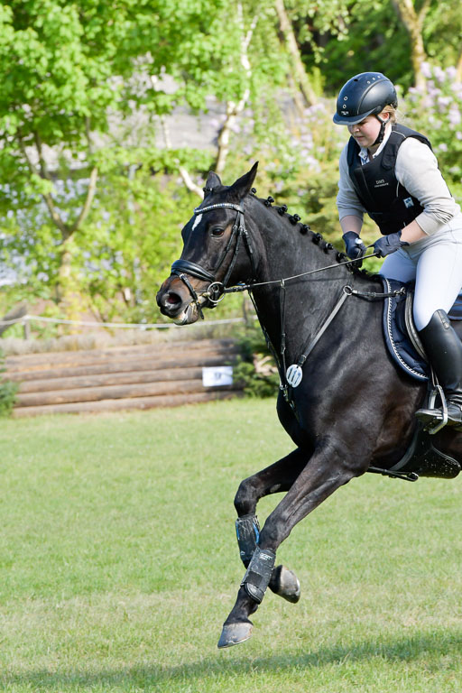 HH - Harburg  Vielseitigkeitsturnier  14.5.22 | 14052022 Gelände 2 Abt _266 