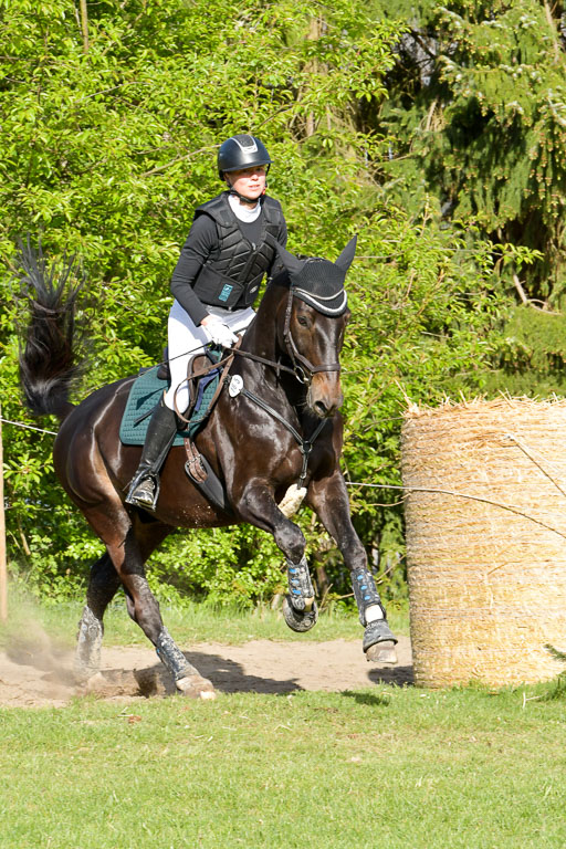 HH - Harburg  Vielseitigkeitsturnier  14.5.22 | 14052022 Gelände 2 Abt _375 