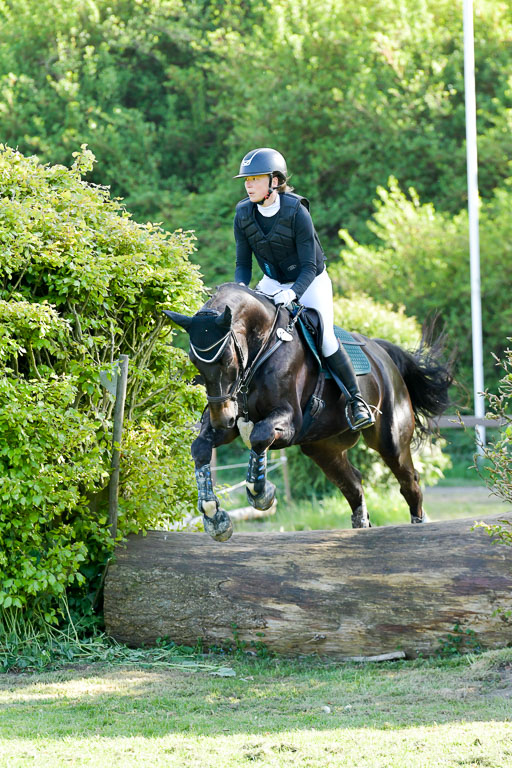 HH - Harburg  Vielseitigkeitsturnier  14.5.22 | 14052022 Gelände 2 Abt _379 