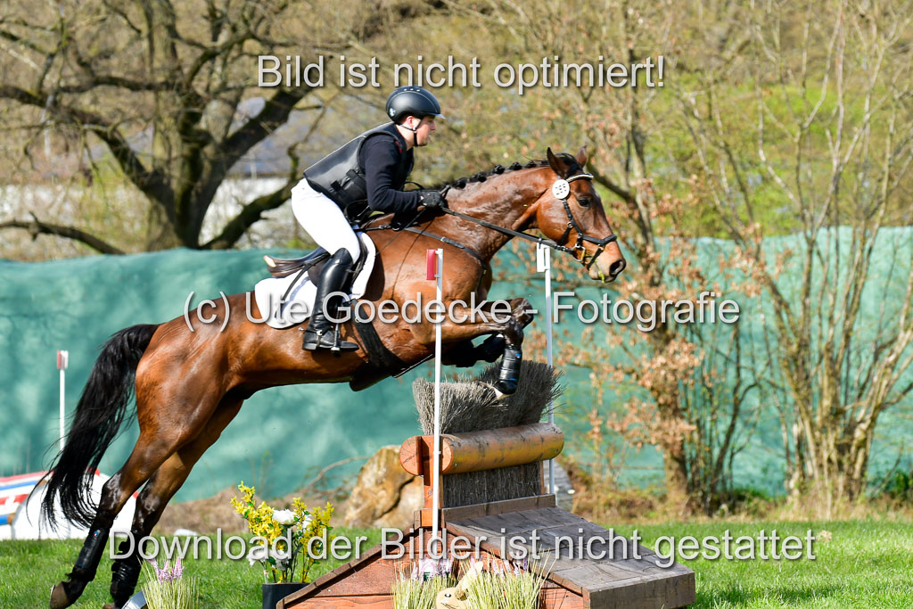 NG Eventing Elmenhorst 20.4.22 | Meyer, Frederik - Meyers Conte_07