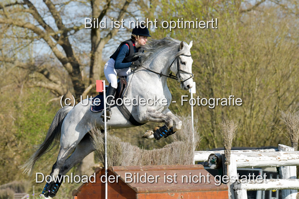 NG Eventing Elmenhorst 21.4.22 | Janßen, Pia - Lord Pico_03