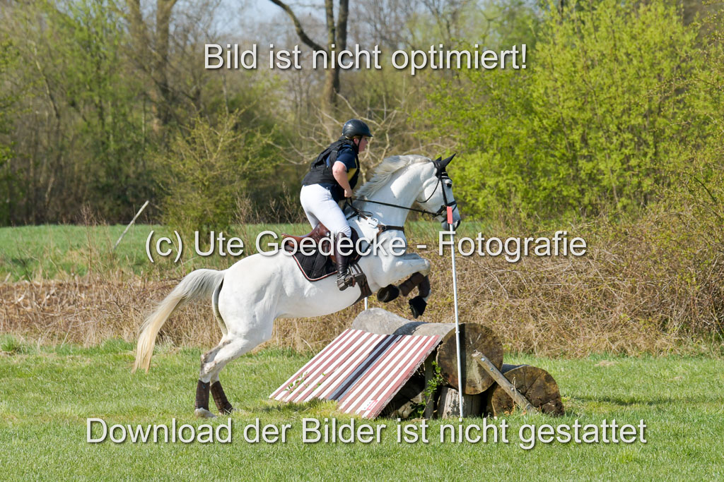 NG Eventing Elmenhorst  21.4.22 | Müthel, Ella - Hippos Daiquiri_7 