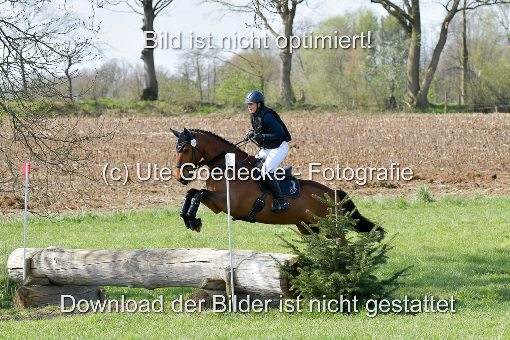 NG Eventing Elmenhorst 21.4.22 | Rohde, Jasmin - Carouso_16