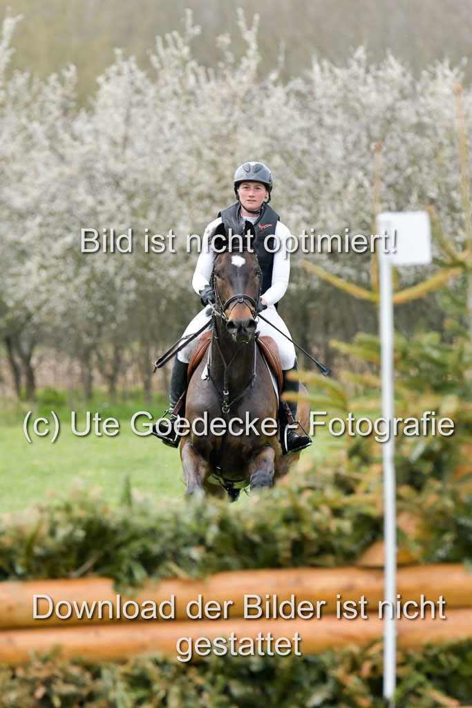 NG Eventing Elmenhorst  21.4.22 | Wewer, Jule - magic Mic 2_05 