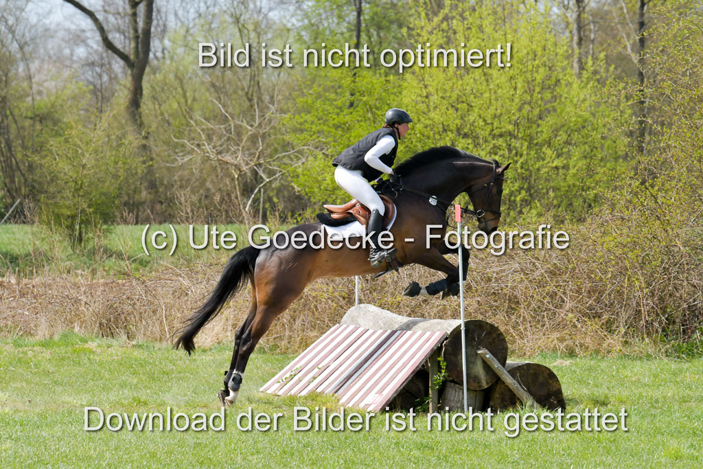 NG Eventing Elmenhorst 21.4.22 | Wewer, Jule - magic Mic_4