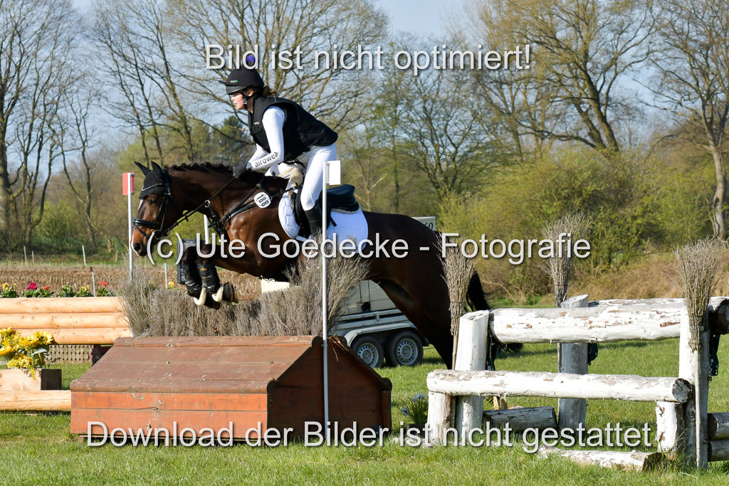 NG Eventing Elmenhorst 21.4.22 | Wittl, Emma - Hip Hop Hallah_01