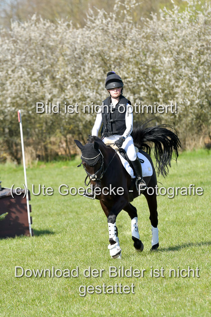NG Eventing Elmenhorst 21.4.22 | Wittl, Emma - Nightfire_04